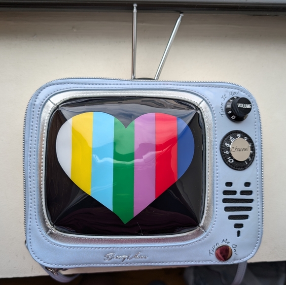 Betsey Johnson - Betsey Vision Crossbody - TV Bag - Picture 3 of 16